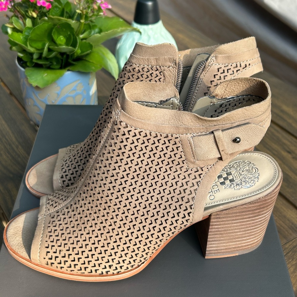 Vince Camuto Tan Heeled Peep-Toe Boots